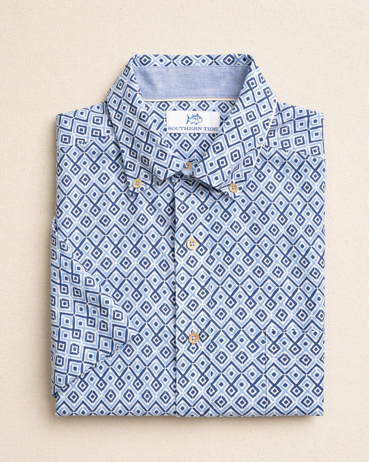 Marine Mirage Linen Rayon Short Sleeve Shirt | Southern Tide Popular
