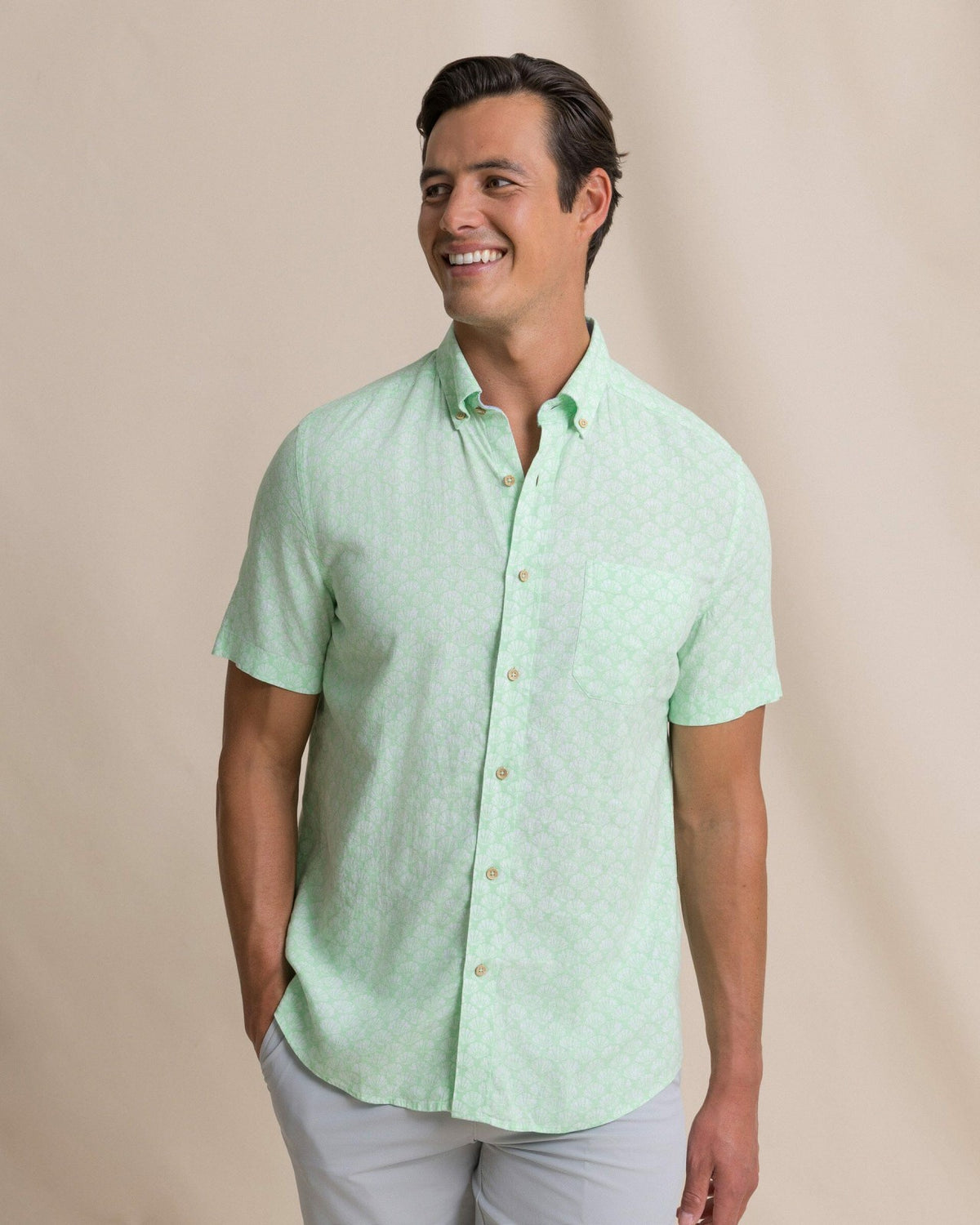 Seashell Cove Short Sleeve Sport Shirt | Southern Tide Latest