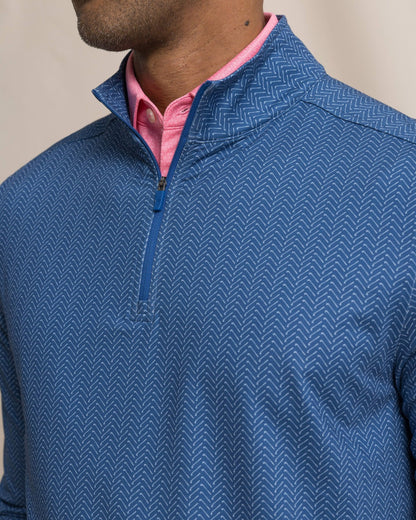 Cruiser Raise The Par Printed Quarter Zip | Southern Tide Best Seller