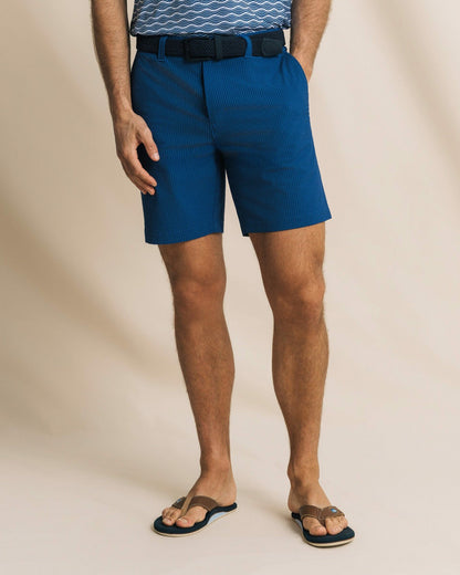 Seersucker 8" Performance Short - Nautical Blue | Southern Tide Exclusive
