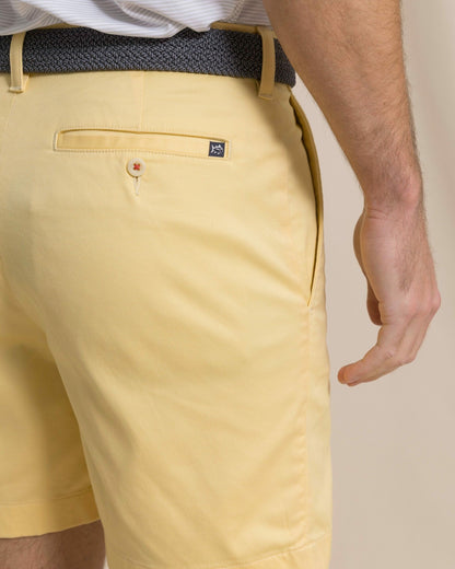 Channel Marker 7" Chino Short - Pineapple | Southern Tide Signature