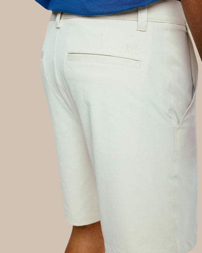 brrr°®-die 8 Inch Performance Golf Short - Stone | Southern Tide Customer Favorite