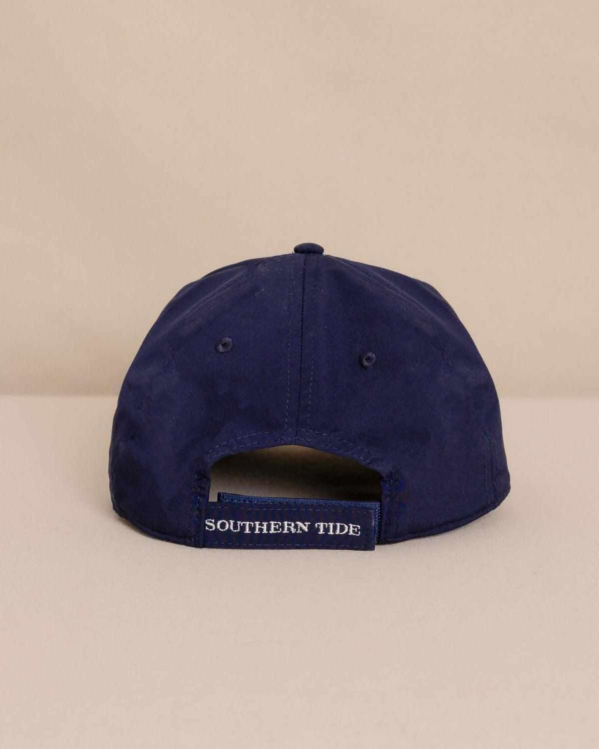USA Flag Skipjack Performance Hat | Southern Tide Smart Buy