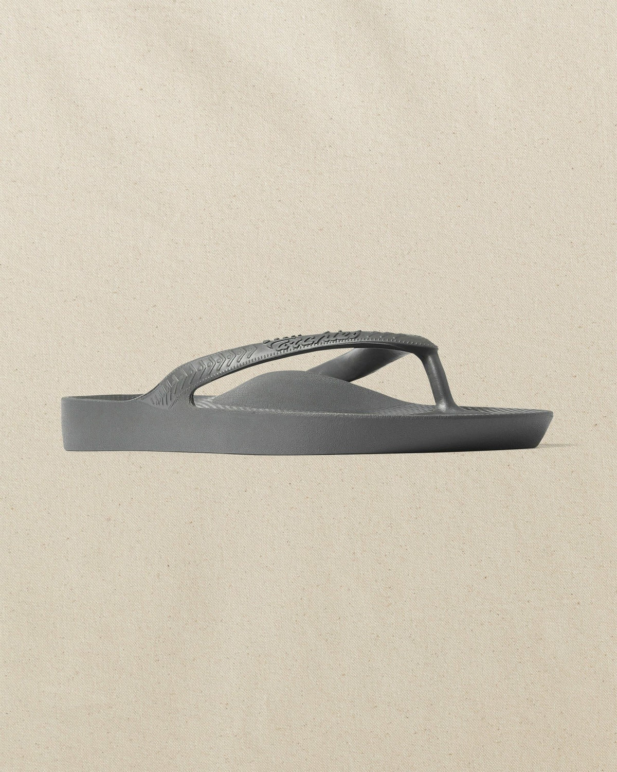 Archies Charcoal Arch Support Flip Flop | Southern Tide Best Seller