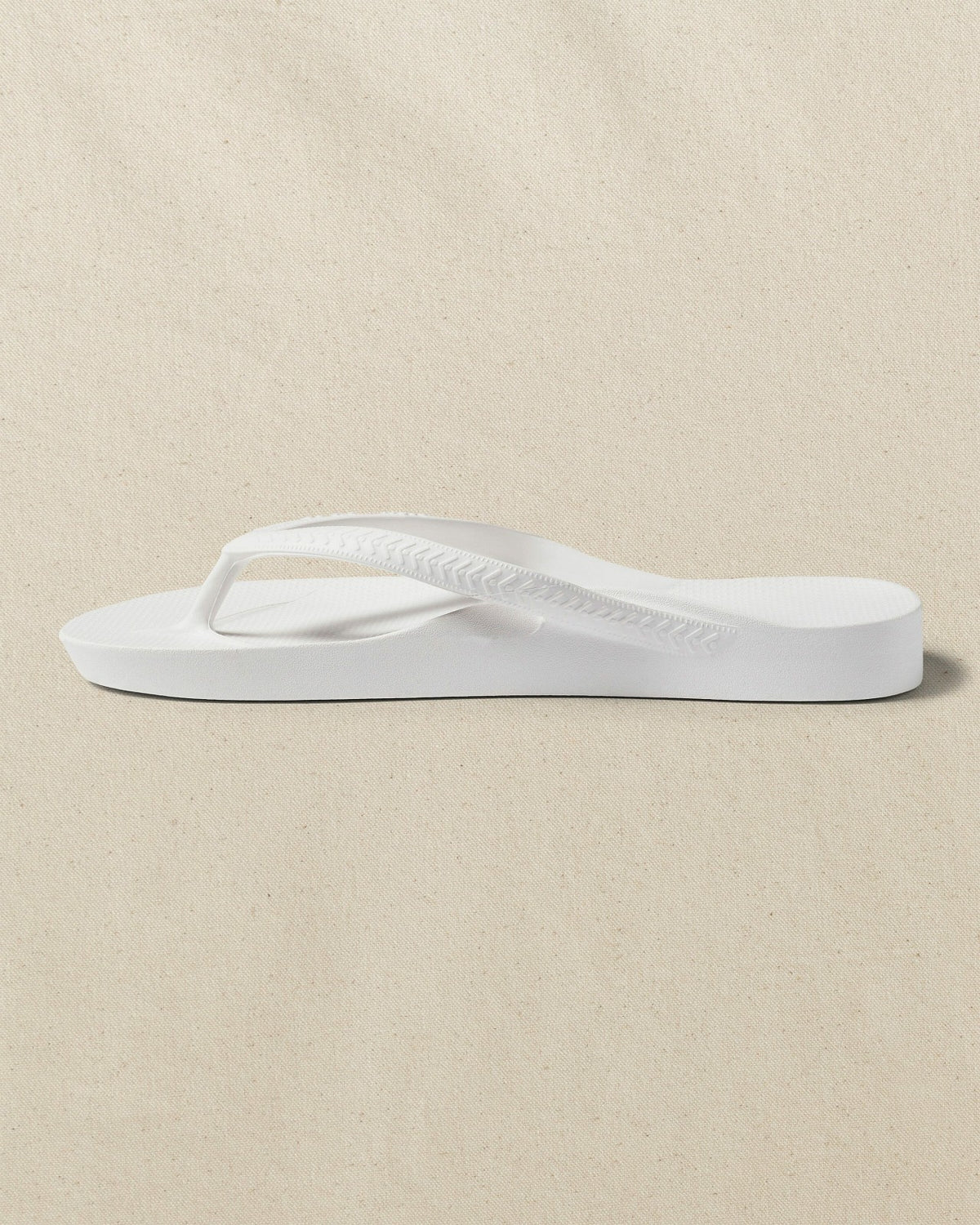 Archies Classic White Arch Support Flip Flop | Southern Tide Value
