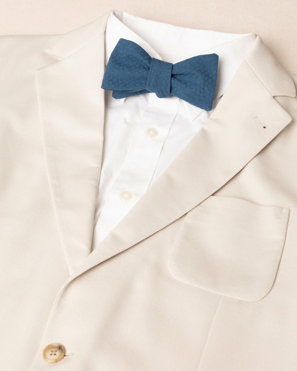 High Cotton Nautical Blue Seersucker Bow Tie | Southern Tide Everyday