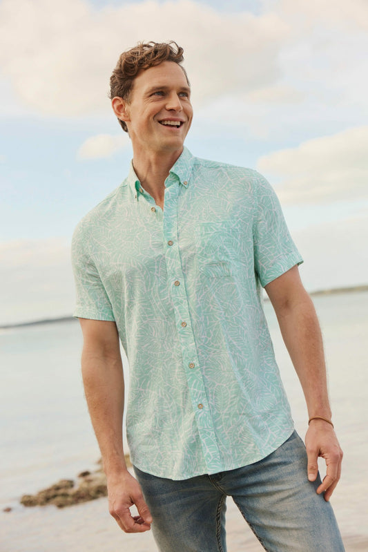 Beach Palms Linen Rayon Short Sleeve Sport Shirt | Southern Tide Sale