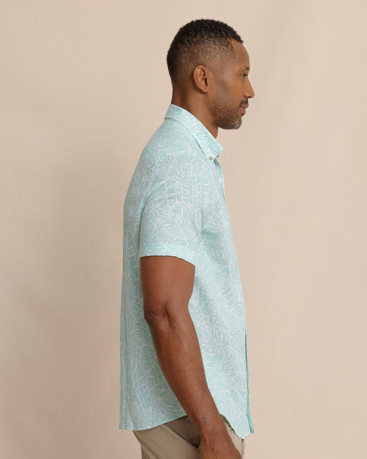 Beach Palms Linen Rayon Short Sleeve Sport Shirt | Southern Tide Sale