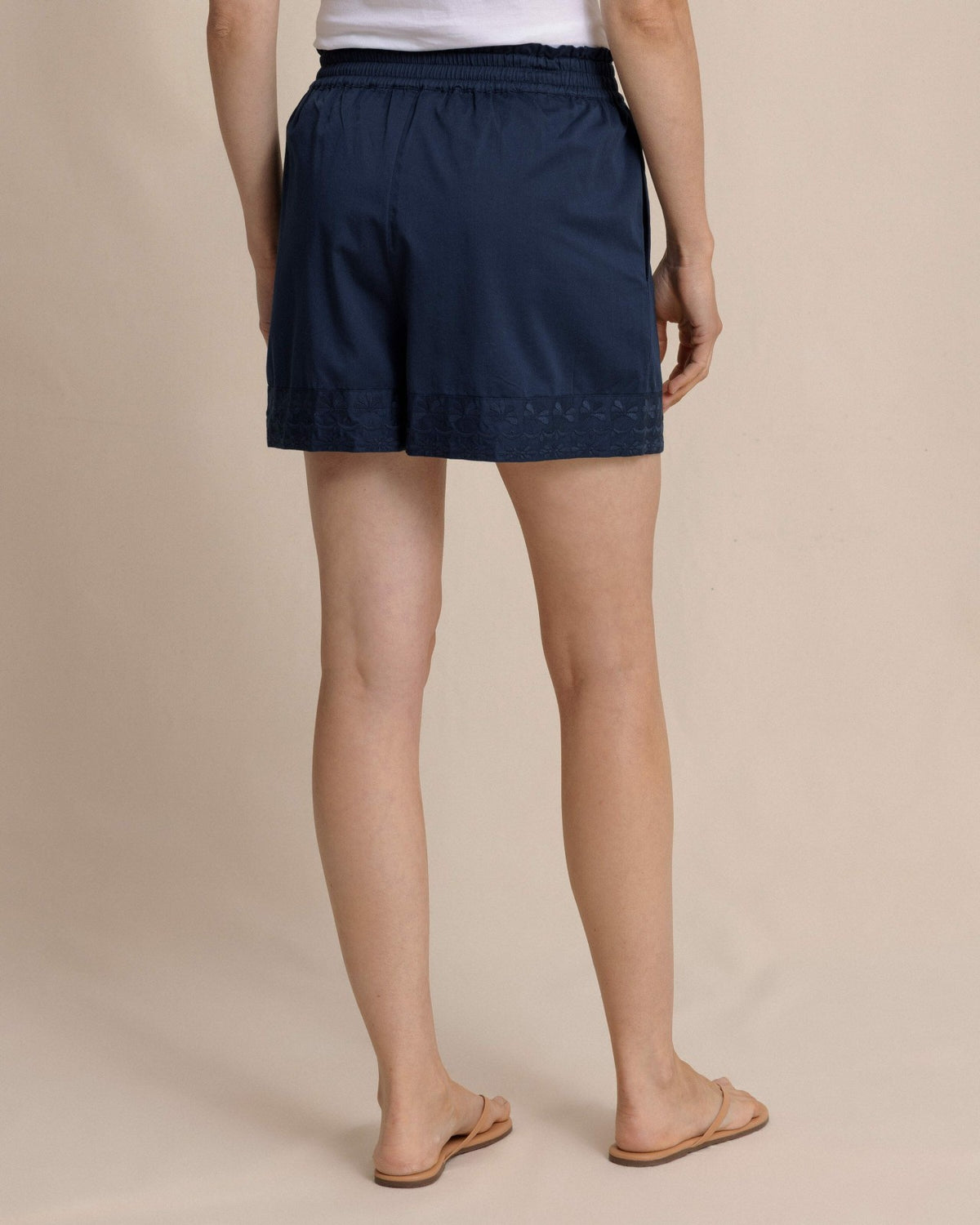 Nance Embroidered Shorts | Southern Tide Discount