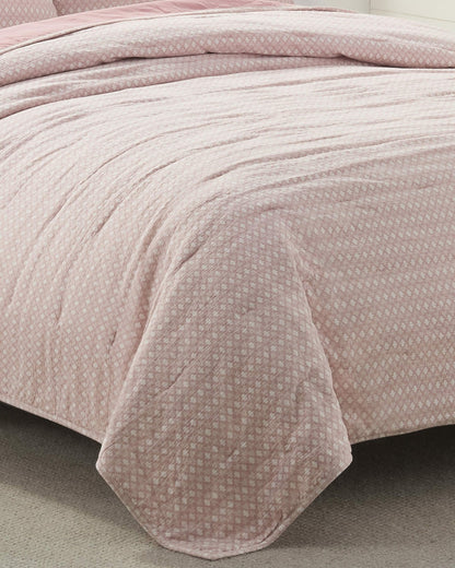 Southern Tide Augustine Quilt | Southern Tide Signature