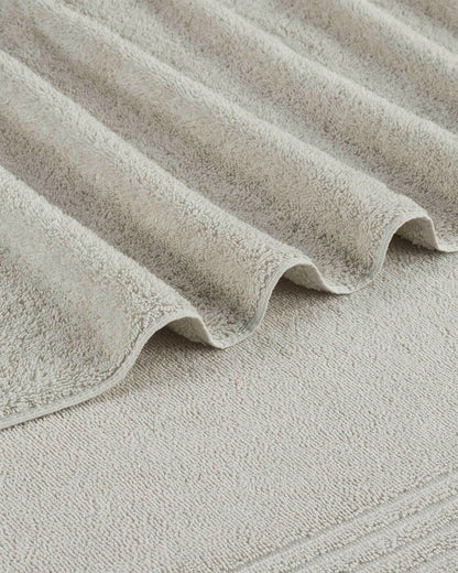 Southern Tide Performance Oversized Bath Towel | Southern Tide Everyday