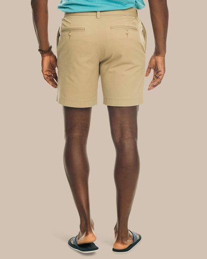 7 Inch Khaki Shorts - Channel Marker Fabric | Southern Tide Trending
