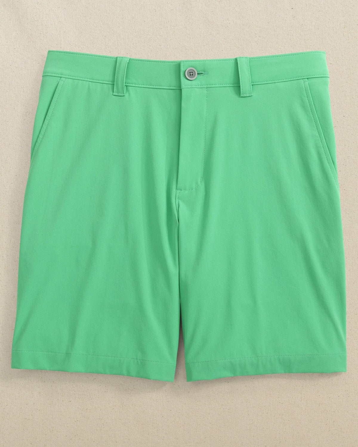 brrr°®-die 8 Inch Performance Golf Short - Green | Southern Tide Classic